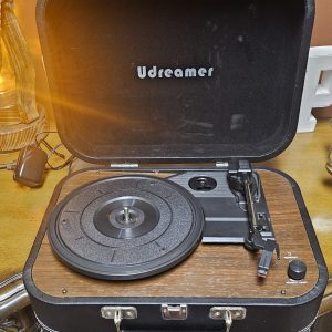 Record Player- Pre-Owned. Not Tested