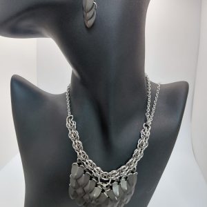 Dark Grey Petit Goddess necklace